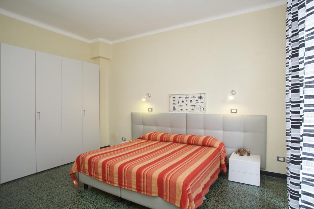 Riviera Apartments Levanto Room photo