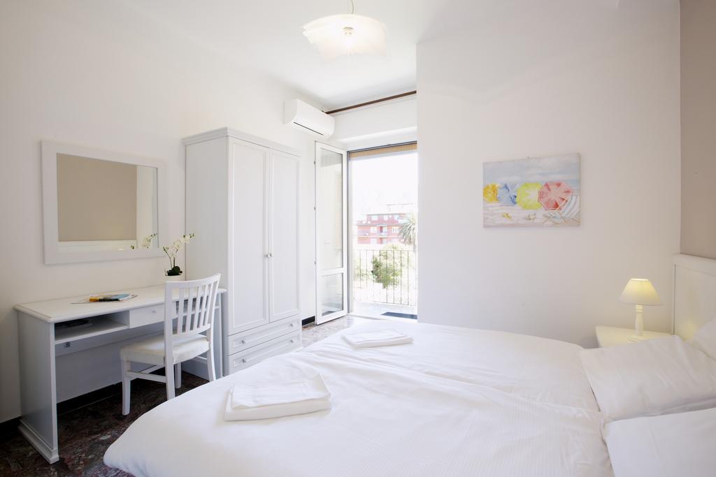Riviera Apartments Levanto Exterior photo